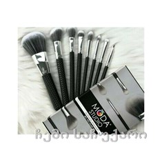 MODA Studio brush set/ ბუნჯების ნაკრები